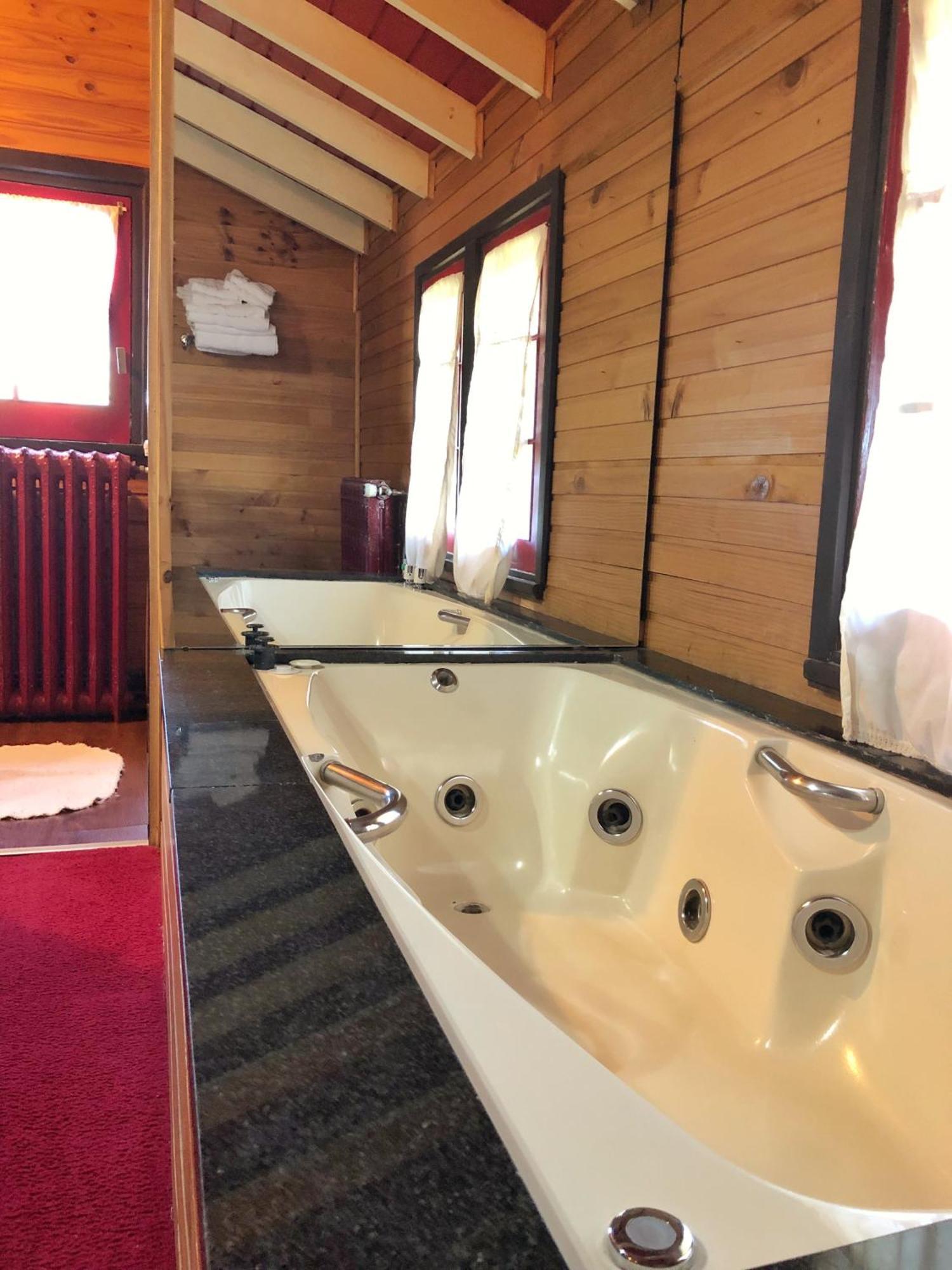 La Miralejos Bed and Breakfast San Carlos de Bariloche Rum bild