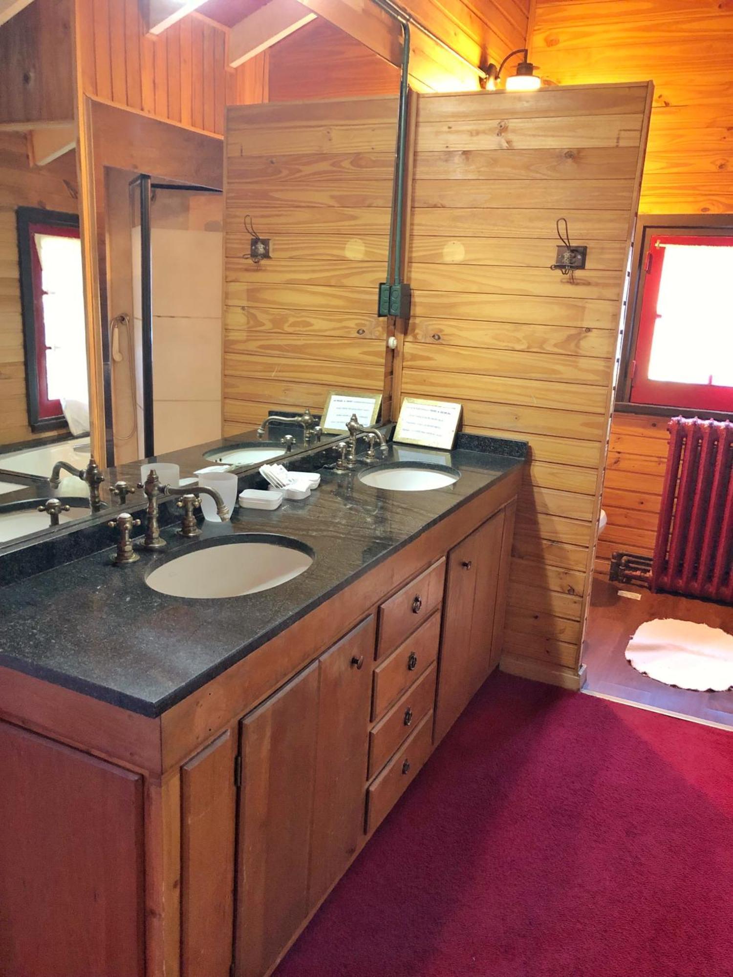 La Miralejos Bed and Breakfast San Carlos de Bariloche Rum bild